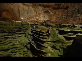 Сон Дунг - самая большая пещера в мире, слайд 8